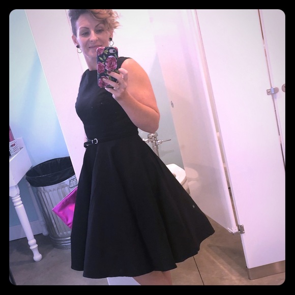 Meet your Posher, Samantha - Picture 1 of 1